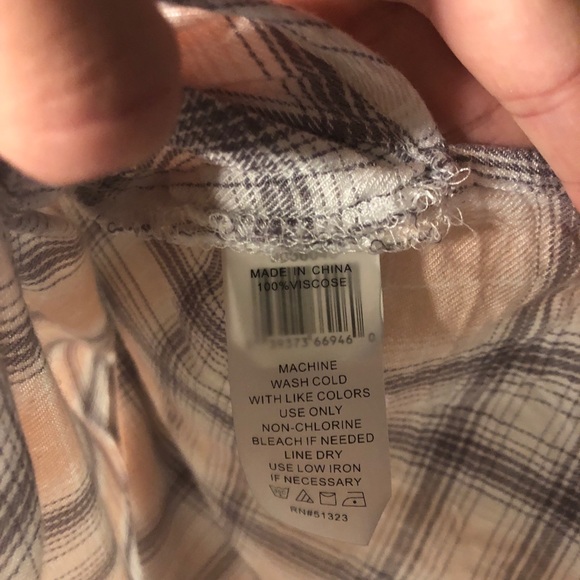 Two by Vince Camuto | Soft pink plaid button-down - Picture 6 of 6